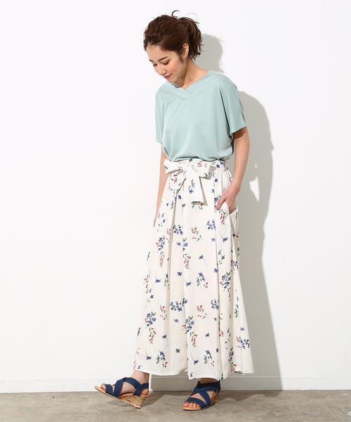 VIS（ビス）の「ウエストリボンフラワースカンツ（その他パンツ・レディース・ブラック系その他/ホワイト系その他・M/S）」の4枚目の写真