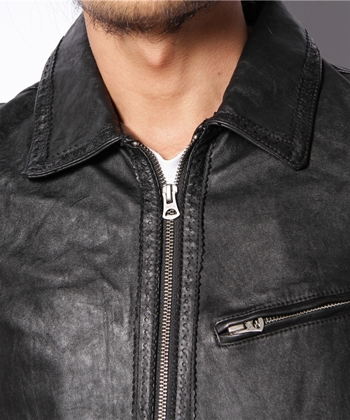 nano・universe（ナノユニバース）の「クラシックメダリオンライダース  