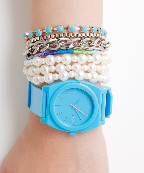 NIXON(ニクソン)の「THE TIME TELLER P(アナログ腕時計・メンズ・グレー系その他/グリーン系その他/ブルー系その他/イエロー系その他/その他1/ミント/グリーン/イエロー/オレンジ/ホワイト/パープル・FREE)」の13枚目の写真