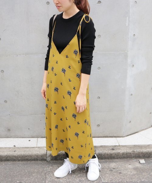 IENA(イエナ)の「モチーフプリントキャミワンピース◆(ワンピース・レディース・ネイビー/イエロー・38/36)」の20枚目の写真