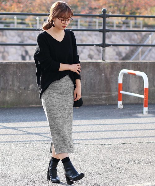 reca（レカ）の「裏起毛で暖か＆ベージックデザインでヘビロテ決定◇ウエストゴム裏起毛タイトロングスカート（スカート・レディース・ブラック/ライトグレー/ダークグレー/ベージュ/ネイビー・FREE）」の9枚目の写真