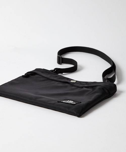 Lee（リー）の「【Lee×SMIRNASLI】Nylon Sacoche / ナイロンサコッシュ（ショルダーバッグ・レディース・ブラック/ベージュ/ネイビー/カーキ/ボルドー・フリー）」の7枚目の写真