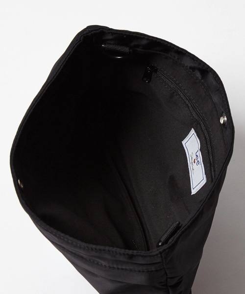 Lee（リー）の「【Lee×SMIRNASLI】Nylon Sacoche / ナイロンサコッシュ（ショルダーバッグ・レディース・ブラック/ベージュ/ネイビー/カーキ/ボルドー・フリー）」の8枚目の写真