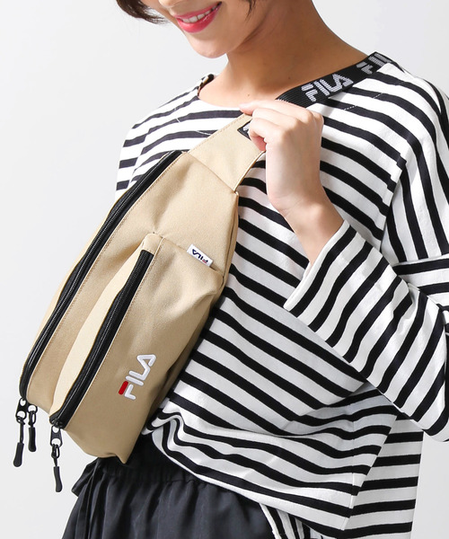 FILA(フィラ)の「∴WEGO/FILA別注ロゴテープウエストバッグ(ボディバッグ/ウエストポーチ・メンズ・ブラック/ベージュ/ネイビー・FREE)」の10枚目の写真