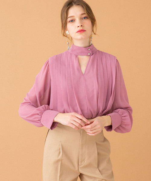 UNITED TOKYO（ユナイテッドトウキョウ）の「プリーツブラウス（シャツ/ブラウス・レディース・グリーン/ピンク/ブラック/ブルー/アイボリー・1）」の18枚目の写真