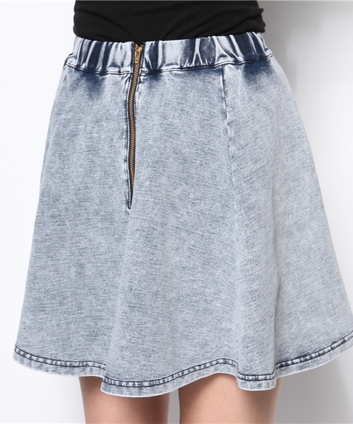 WEGO（ウィゴー）の「WEGO/カットデニムフレアスカート（デニムスカート・レディース・インディゴブルー/ダークインディゴブルー/ライトインディゴブルー・FREE）」の7枚目の写真