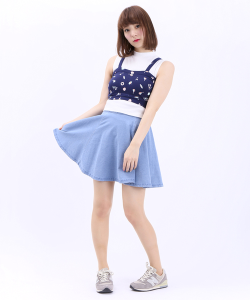 WEGO（ウィゴー）の「WEGO/カットデニムフレアスカート（デニムスカート・レディース・インディゴブルー/ダークインディゴブルー/ライトインディゴブルー・FREE）」の16枚目の写真