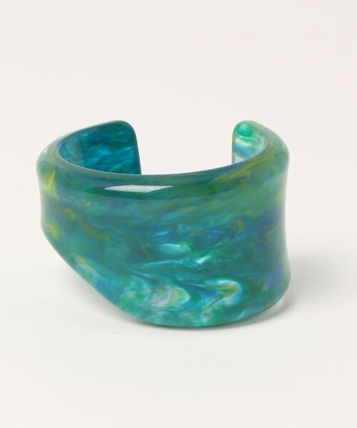 tone(トーン)の「【KuKuLu TOKYO】ボリュームバングル(バングル/リストバンド・レディース・ベージュ/ブラウン/クリア/グレー系その他/ベージュ系その他/グレー/オレンジ/ピンク系その他/グリーン系その他/グリーン/ホワイト/レッド・FREE/S/M/MEDIUM/SMALL)」の21枚目の写真