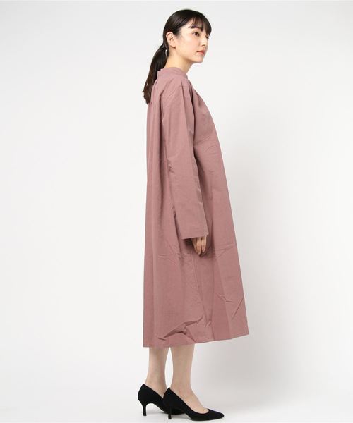 TODAYFUL（トゥデイフル）の「ギャザーシャツドレス（ワンピース・レディース・ピンク系その他/グレイッシュベージュ/アイボリー・38inch/36inch）」の4枚目の写真