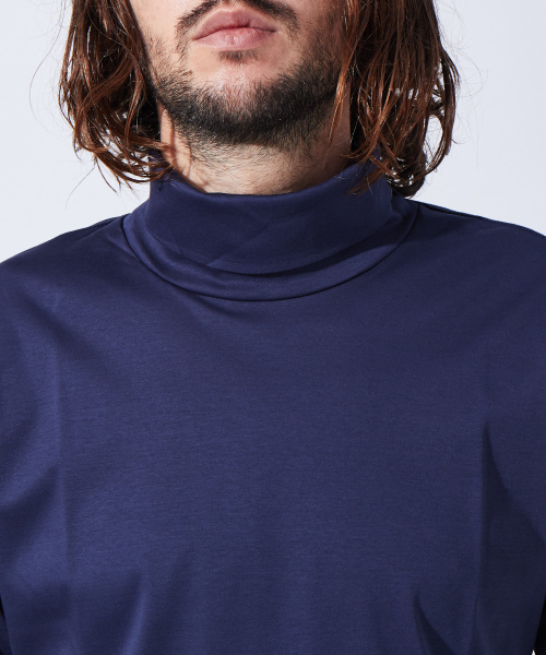 5351 POUR LES HOMMES(ゴーサンゴーイチプールオム)の「アルビニ ロイヤルスムース タートルネック(ニット/セーター・メンズ・ホワイト/ブラック/ネイビー・44/46/48)」の11枚目の写真