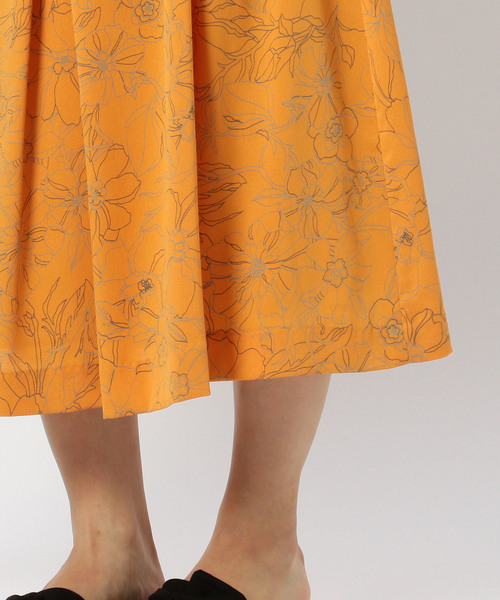 Tiara（ティアラ）の「ラインフラワープリントタックフレアスカート（スカート・レディース・グレー/オレンジ/ミント・S/M）」の7枚目の写真