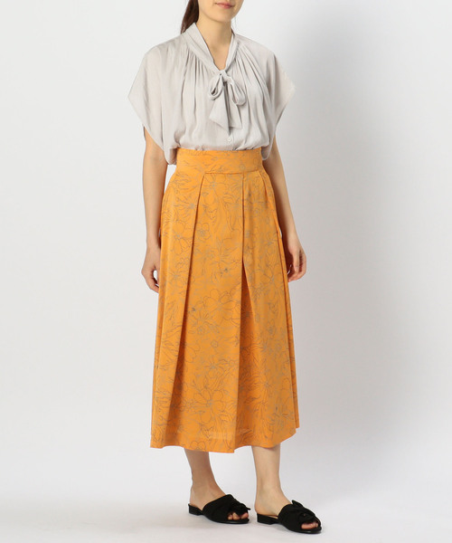 Tiara（ティアラ）の「ラインフラワープリントタックフレアスカート（スカート・レディース・グレー/オレンジ/ミント・S/M）」の9枚目の写真