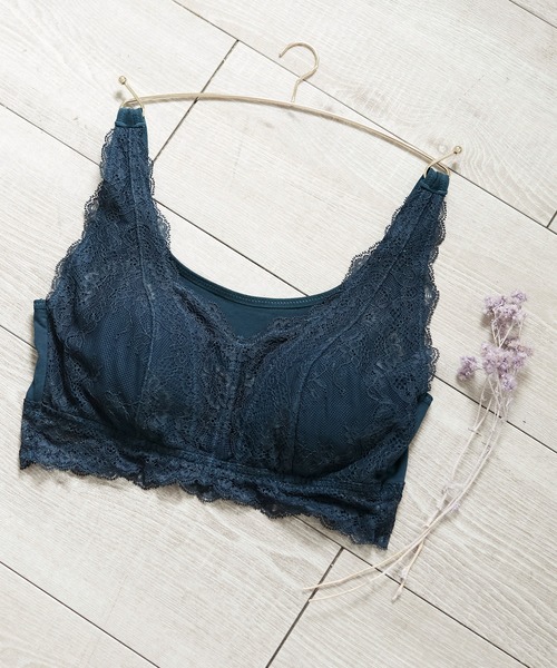 izumi BODY LABO(イズミボディラボ)の「【羽根型パッドがバストの横流れを防いでバストケア】ナイトブラ(ナイトブラ・レディース・ブラック/ブルー/アイボリー/ラベンダー/チャコール/サックスブルー/ネイビー/ピンク/ワイン/モーブ系/ダークブラウン/モスグリーン/シアン/ブラウン・LL/S/M/L)」の6枚目の写真