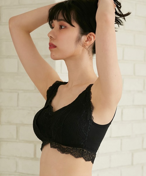 izumi BODY LABO(イズミボディラボ)の「【羽根型パッドがバストの横流れを防いでバストケア】ナイトブラ(ナイトブラ・レディース・ブラック/ブルー/アイボリー/ラベンダー/チャコール/サックスブルー/ネイビー/ピンク/ワイン/モーブ系/ダークブラウン/モスグリーン/シアン/ブラウン・LL/S/M/L)」の16枚目の写真