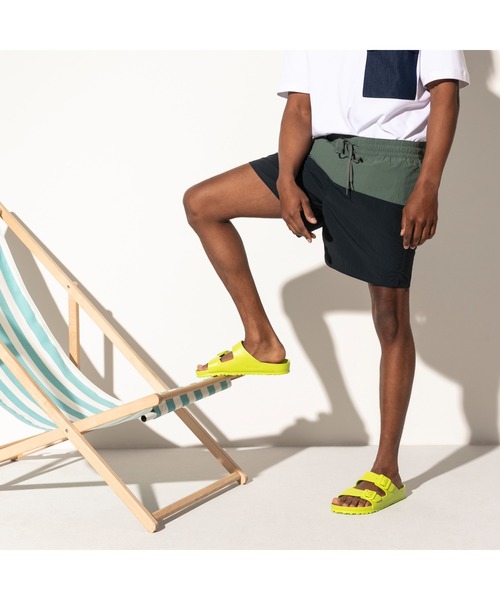 Arizona EVA 【レギュラー幅】 ユニセックス（サンダル）｜BIRKENSTOCK（ビルケンシュトック）