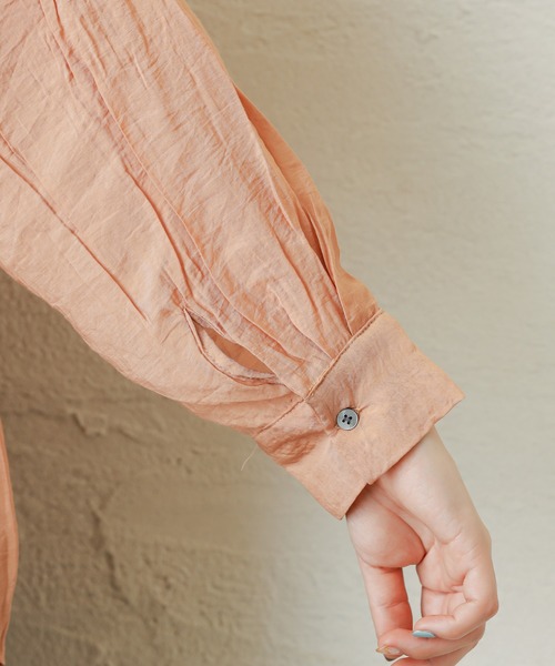 natural couture（ナチュラルクチュール）の「シアービッグシャツ（シャツ/ブラウス・レディース・ベージュ/ブラウン/イエロー/オレンジ・FREE）」の12枚目の写真