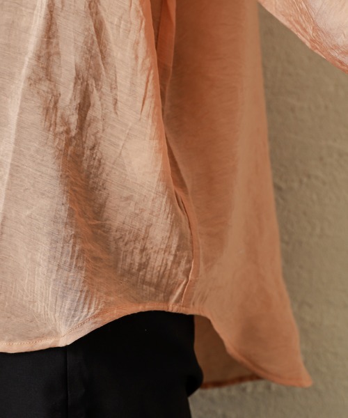 natural couture（ナチュラルクチュール）の「シアービッグシャツ（シャツ/ブラウス・レディース・ベージュ/ブラウン/イエロー/オレンジ・FREE）」の7枚目の写真