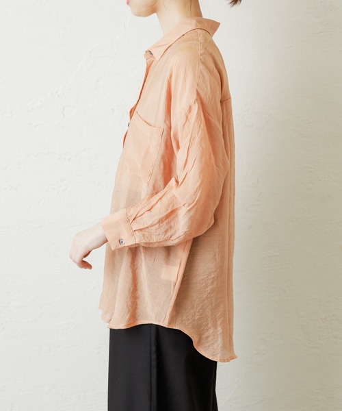 natural couture（ナチュラルクチュール）の「シアービッグシャツ（シャツ/ブラウス・レディース・ベージュ/ブラウン/イエロー/オレンジ・FREE）」の20枚目の写真