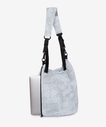 Cote&Ciel（コートエシエル）の「Orco Creased Light Grey