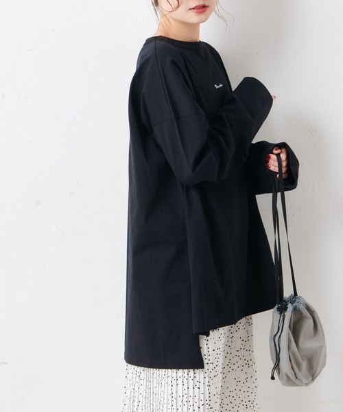 PUAL CE CIN(ピュアルセシン)の「【Du noir】ロゴ刺繍チュニック(Tシャツ/カットソー・レディース・その他1/その他2/ブラック/ホワイト・FREE)」の1枚目の写真