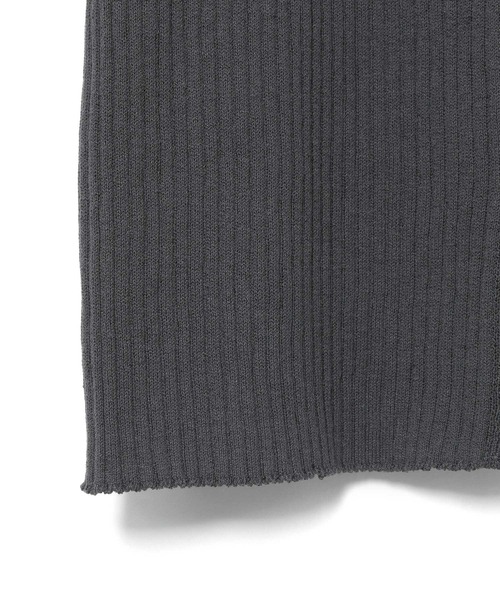 MADEMOISELLE ROPE'（マドモアゼル ロペ）の「【セットアップ対応】ERISILK リブ2WAYニットカーディガン（カーディガン/ボレロ・レディース・ホワイト/チャコールグレー・38）」の11枚目の写真