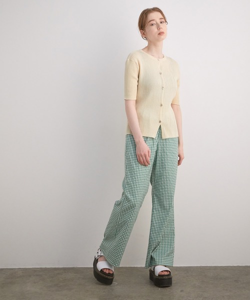 MADEMOISELLE ROPE'（マドモアゼル ロペ）の「【セットアップ対応】ERISILK リブ2WAYニットカーディガン（カーディガン/ボレロ・レディース・ホワイト/チャコールグレー・38）」の5枚目の写真