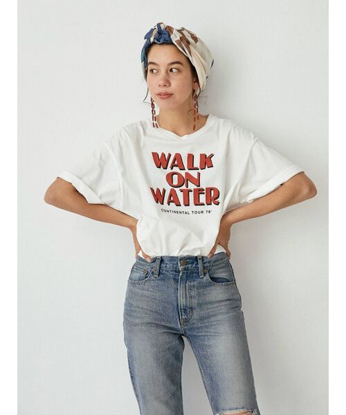 Ungrid(アングリッド)の「ツアーロゴルーズTee(Tシャツ/カットソー・レディース・チャコールグレー/オフホワイト/グリーン/レッド・FREE)」の21枚目の写真