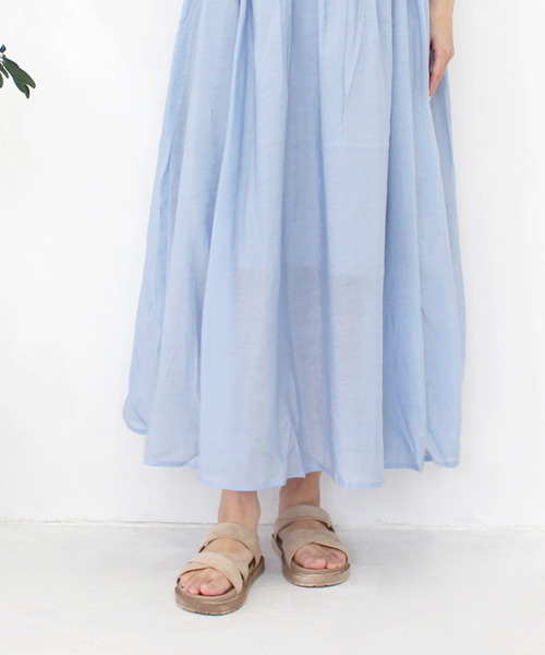 MODE ROBE(モードローブ)の「太ラインフラットサンダル(サンダル・レディース・ブラック/ベージュ・23㎝/24㎝/25㎝/23.5㎝/24.5㎝)」の13枚目の写真