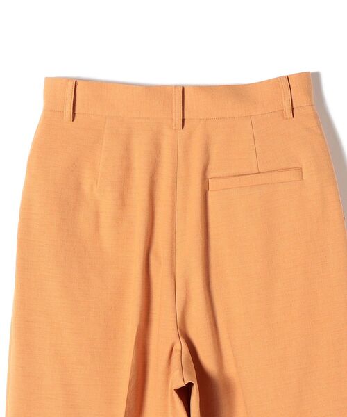SHIPS（シップス）の「タックパンツ（その他パンツ・レディース・ナチュラル/オレンジ/ライトグリーン・36/38）」の7枚目の写真