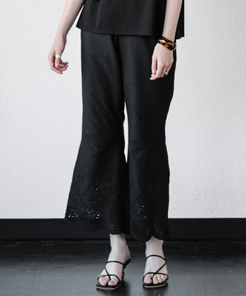 ACCL(エーシーシーエル)の「裾レースコットンパンツ(その他パンツ・レディース・ホワイト/ブラック・FREE)」の12枚目の写真