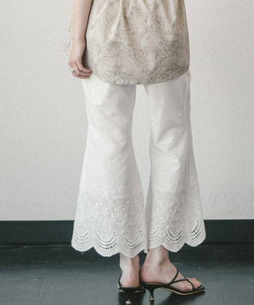 ACCL(エーシーシーエル)の「裾レースコットンパンツ(その他パンツ・レディース・ホワイト/ブラック・FREE)」の7枚目の写真