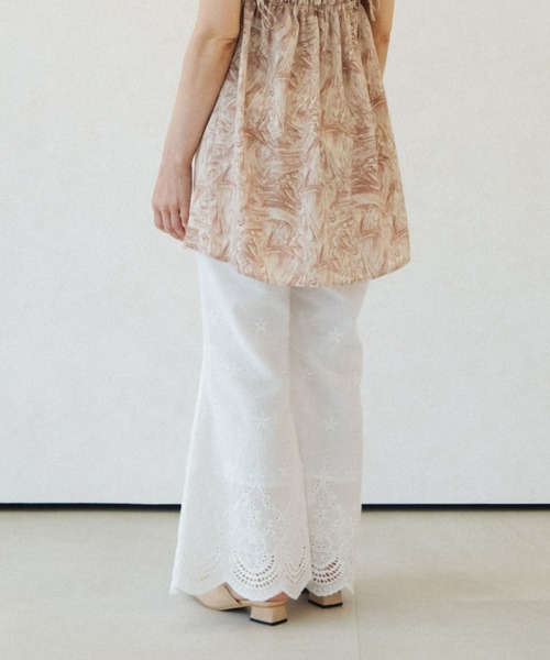 ACCL(エーシーシーエル)の「裾レースコットンパンツ(その他パンツ・レディース・ホワイト/ブラック・FREE)」の16枚目の写真