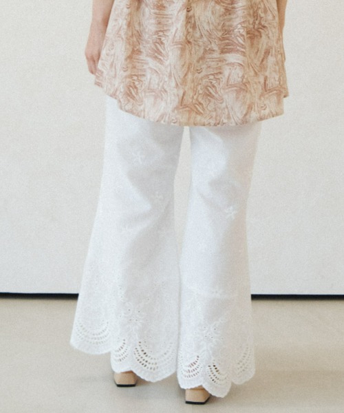 ACCL(エーシーシーエル)の「裾レースコットンパンツ(その他パンツ・レディース・ホワイト/ブラック・FREE)」の17枚目の写真