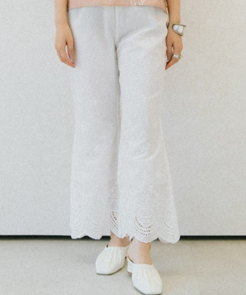 ACCL(エーシーシーエル)の「裾レースコットンパンツ(その他パンツ・レディース・ホワイト/ブラック・FREE)」の21枚目の写真