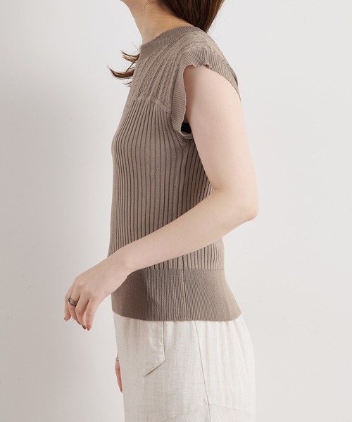 natural couture(ナチュラルクチュール)の「【WEB限定】透かし×リブお上品スカラップニット(ニット/セーター・レディース・オフホワイト/ブラック/モカ/サックスブルー/オレンジ・FREE)」の22枚目の写真