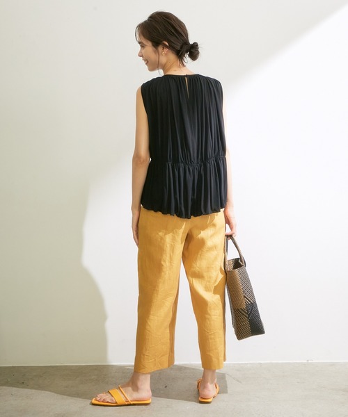 ROPE'（ロペ）の「ギャザーノースリーブカットソー（Tシャツ/カットソー・レディース・ブラック/オフホワイト/ダークブラウン・38）」の6枚目の写真