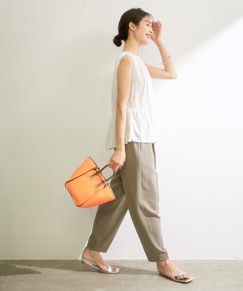 ROPE'（ロペ）の「ギャザーノースリーブカットソー（Tシャツ/カットソー・レディース・ブラック/オフホワイト/ダークブラウン・38）」の18枚目の写真