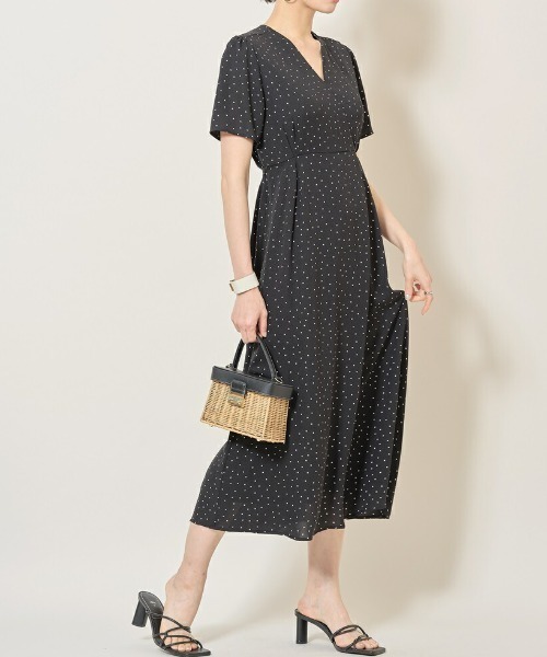 &. NOSTALGIA（アンドドットノスタルジア）の「ドットカシュクールワンピース（ワンピース・レディース・ブラック/アイボリー・FREE）」の15枚目の写真