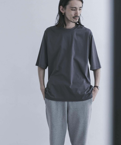 URBAN RESEARCH（アーバンリサーチ）の「COSEI　80/ 40G シルケットルーズTシャツ（シャツ/ブラウス・メンズ・ホワイト/グレー・2/3）」の9枚目の写真