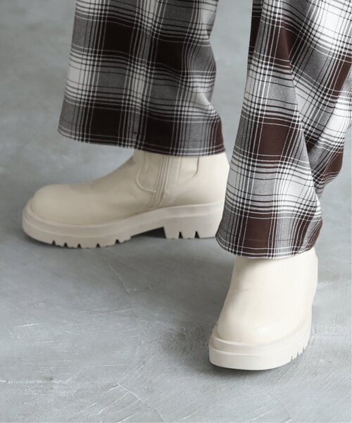 RAY CASSIN(レイカズン)の「ストレッチロングブーツ(ブーツ・レディース・ブラック/キナリ・MEDIUM/LARGE)」の9枚目の写真