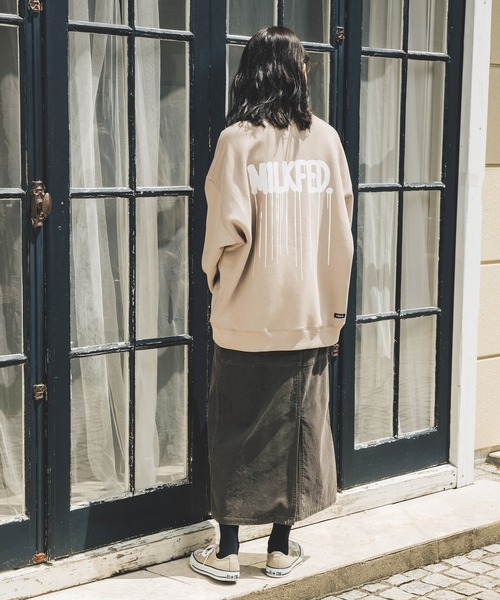 MILKFED.（ミルクフェド）の「CORDUROY SKIRT（スカート・レディース・ベージュ/チャコール・ONE SIZE）」の5枚目の写真