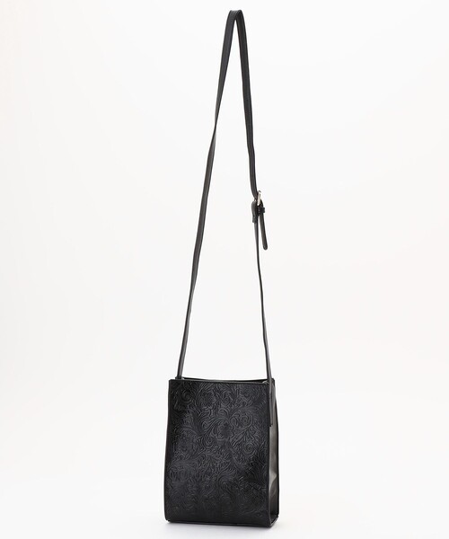 FREAK'S STORE（フリークスストア）の「【WEB限定】型押フラワーショルダーバッグ（ショルダーバッグ・レディース・ブラック/キャメル/ブラウン/ダークブラウン/ホワイト・ﾌﾘ-）」の15枚目の写真