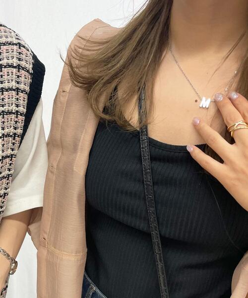 INGNI（イング）の「イニシャルネックレス（ネックレス・レディース・M/Y/H/A/R/K・ONE SIZE）」の4枚目の写真