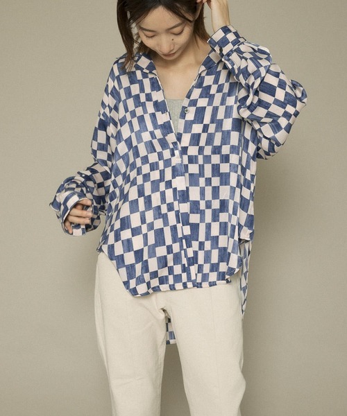 KBF(ケイビーエフ)の「チェッカープリントワイドシャツ(シャツ/ブラウス・レディース・ブラウン系その他/ブルー系その他・ONE)」の6枚目の写真