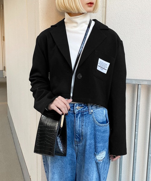 Figments（フィグメンツ）の「クロップドテーラードジャケット（テーラードジャケット・レディース・ブラック/その他1・FREE）」の2枚目の写真