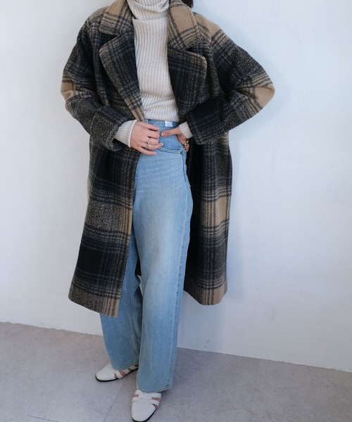 ANDJ(アンドジェイ)の「チェック柄チェスターコート(チェスターコート・レディース・ブラウン/ベージュ・M)」の13枚目の写真