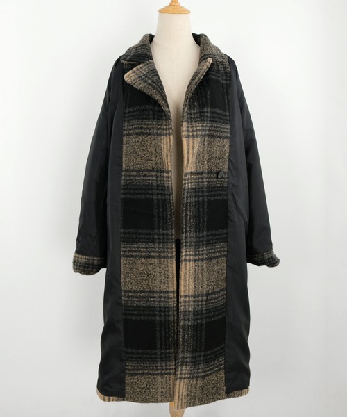 ANDJ(アンドジェイ)の「チェック柄チェスターコート(チェスターコート・レディース・ブラウン/ベージュ・M)」の8枚目の写真