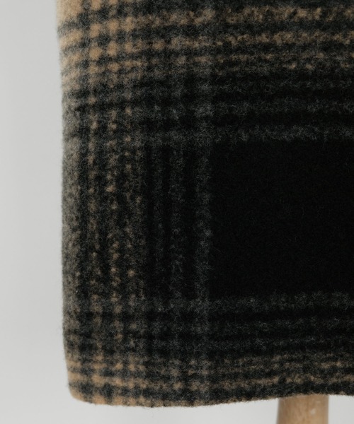 ANDJ(アンドジェイ)の「チェック柄チェスターコート(チェスターコート・レディース・ブラウン/ベージュ・M)」の19枚目の写真