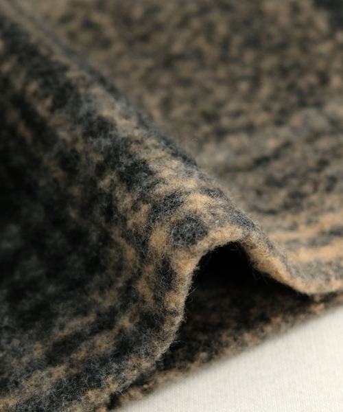 ANDJ(アンドジェイ)の「チェック柄チェスターコート(チェスターコート・レディース・ブラウン/ベージュ・M)」の5枚目の写真