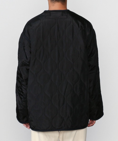 ORCIVAL（オーシバル）の「ORCIVAL | キルトカラーレスジャケット MEN（ノーカラージャケット・メンズ・ブラック/オリーブ・4/5）」の6枚目の写真